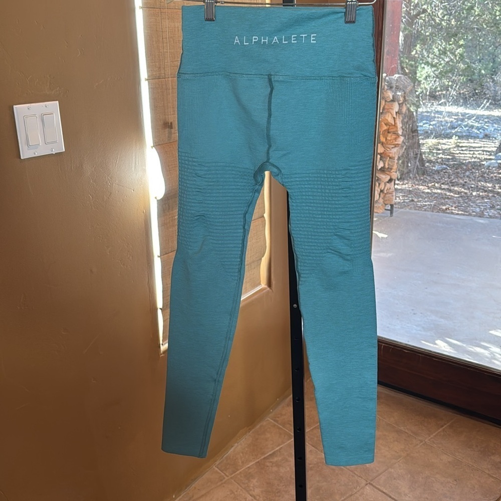 Alphalete Halo Leggings Vivid Teal Blue Womens Size Large - Picture 10 of 14